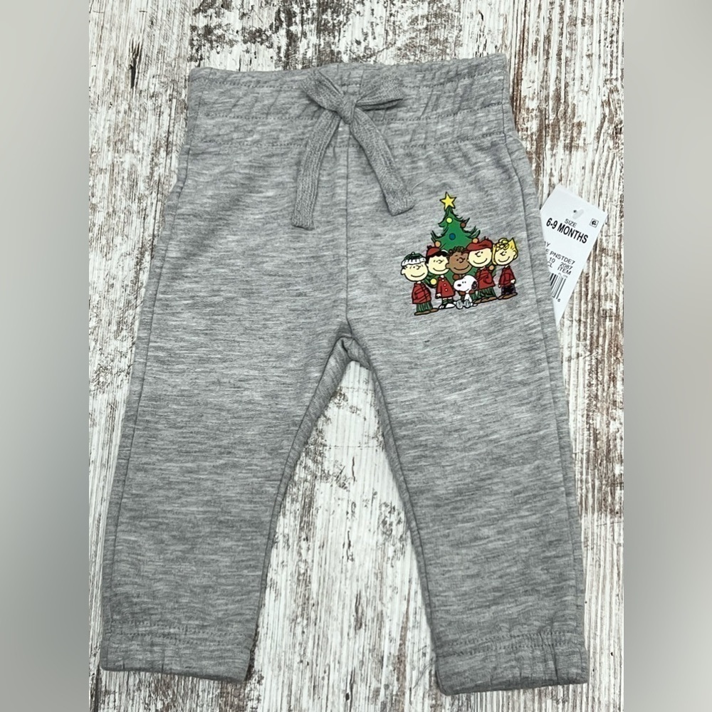 BABY Adaptive Peanuts Family Holiday Graphic Jogger Pants